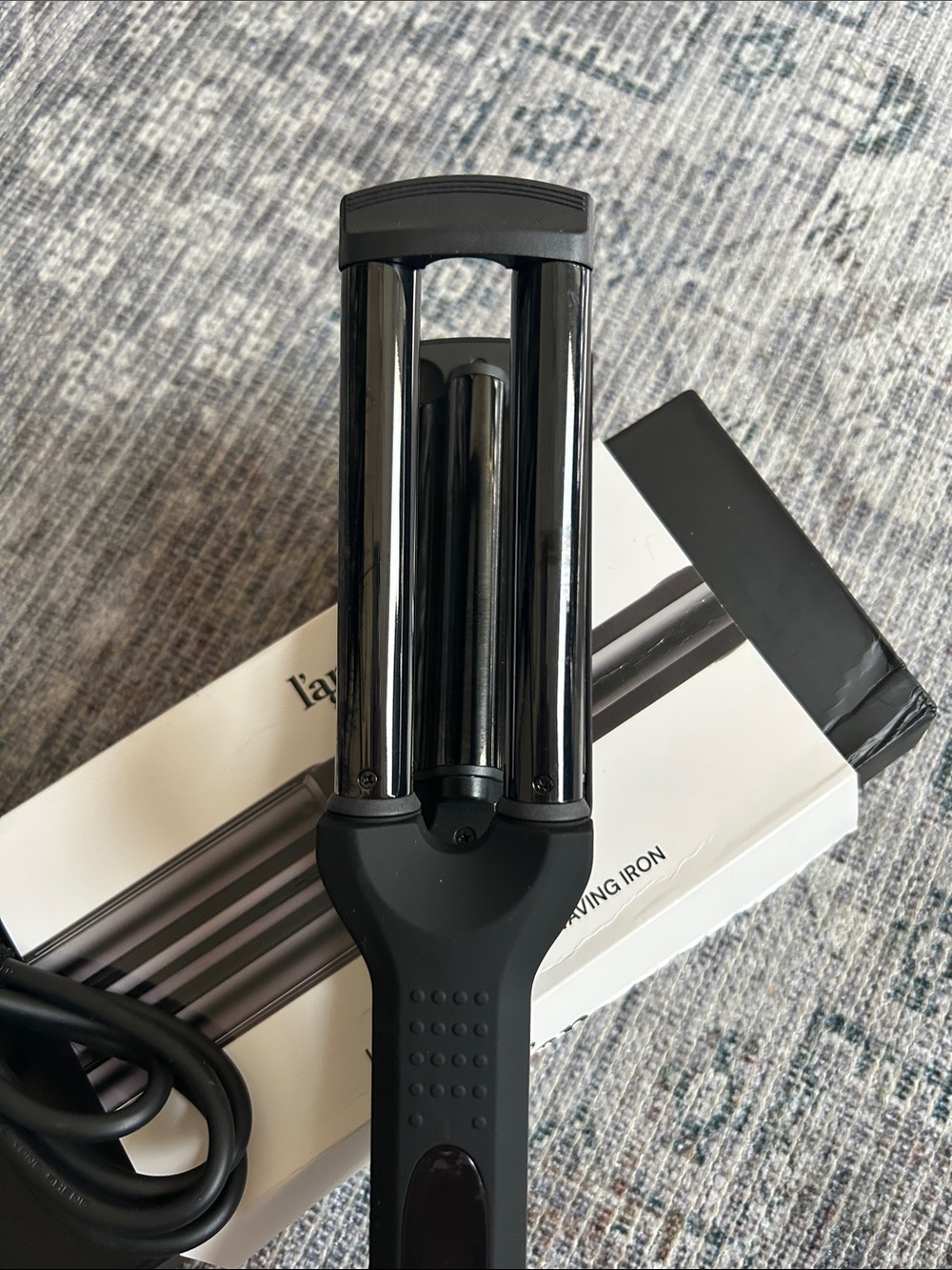 L'ange Le Waver 3-Barrel 16mm Titanium Waver Black Dual Voltage Digital Display - Picture 9 of 10